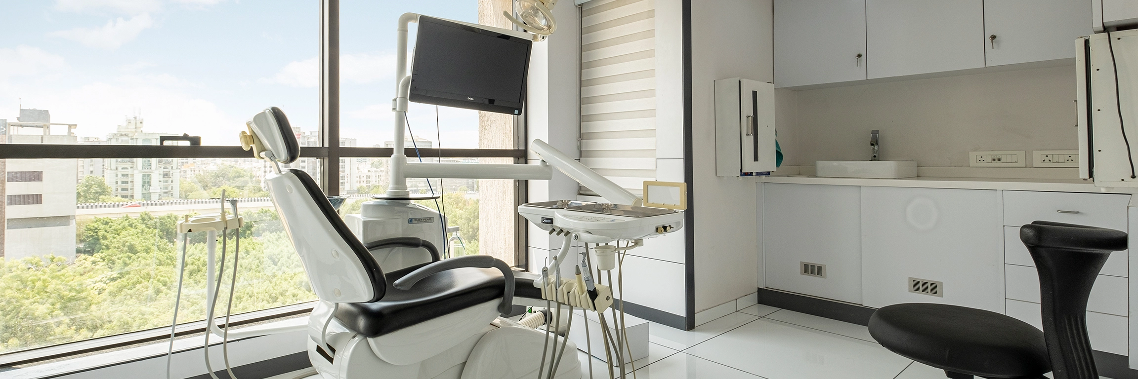 Best Dental Clinic In Ahmedabad